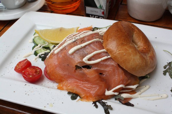 IMG_3593_(1600_x_1200)