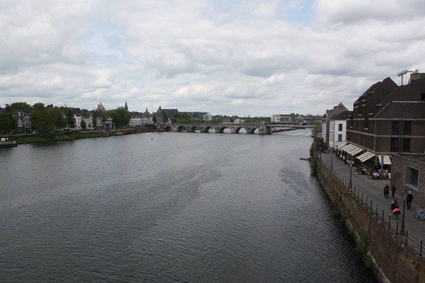 IMG_3609_(1600_x_1200)