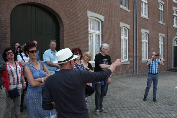 IMG_3631_(1600_x_1200)