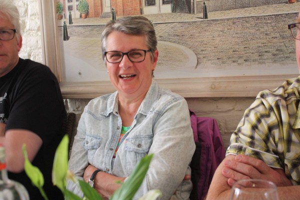 IMG_3671_(1600_x_1200)