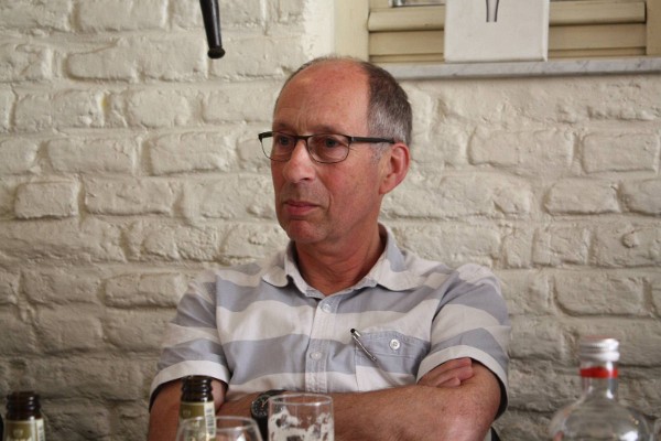 IMG_3675_(1600_x_1200)