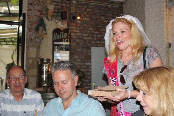 IMG_3694_(1600_x_1200)