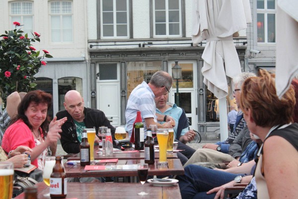 IMG_3704_(1600_x_1200)