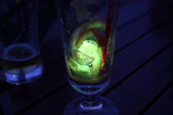 IMG_3712_(1600_x_1200)