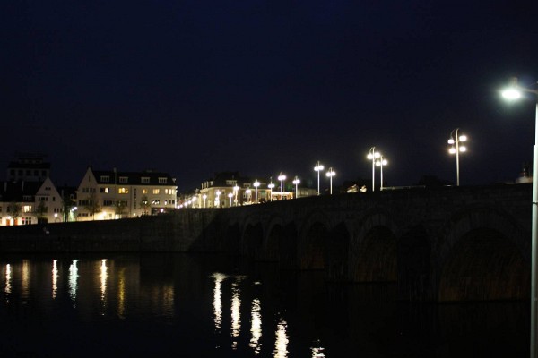 IMG_3715_(1600_x_1200)