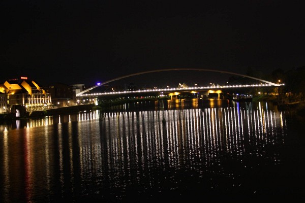 IMG_3736_(1600_x_1200)